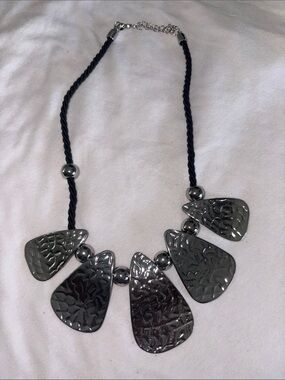 Stylish Gunmetal Statement Lia Sophia Necklace - Women Jewelry